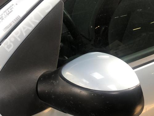 Left mirror PEUGEOT 206 Hatchback (2A/C) 2.0 HDI 90 | BP19908672C26 