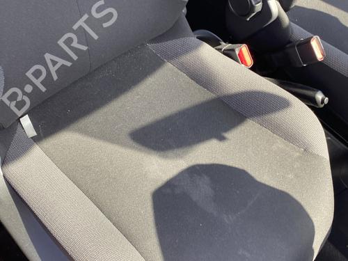 Right front seat PEUGEOT 108 1.0 VTi 72 | BP28366827C16 - Image 2