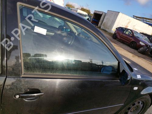 Dør rude højre foran VW GOLF IV (1J1) 1.9 TDI (115 hp) 21824061