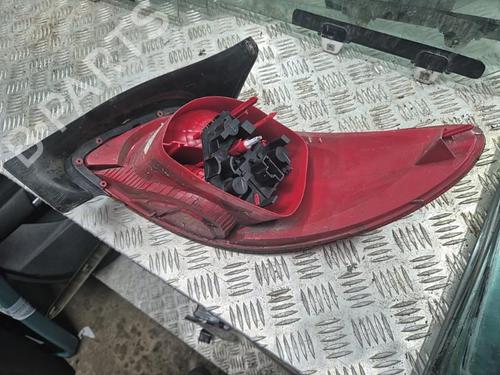 Used Left taillight Left taillight PEUGEOT 206+ (2L_, 2M_) 1.4 i (73 hp) 22121229 22121229