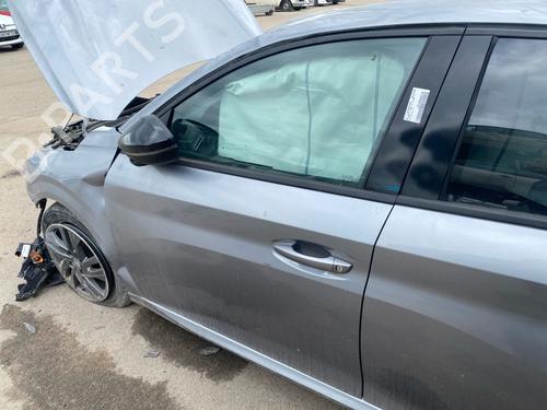 left-front-door-peugeot-208-i-ca_-cc_-2012-2013-2014-2015-2016-2017-2018-2019-2020-2021-36261200 main image