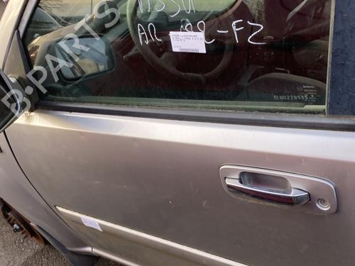 Used Left front door NISSAN X-TRAIL I (T30) 2.2 dCi 4x4 (136 hp) 23785710