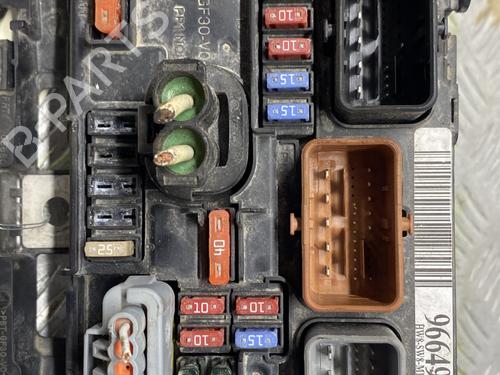Used Fuse box Fuse box PEUGEOT 207 (WA_, WC_) 1.4 HDi (68 hp) 28442120 28442120