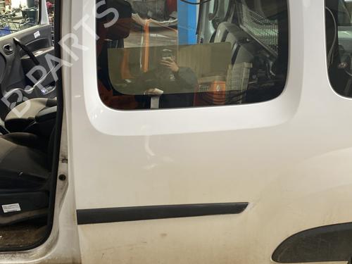 left-rear-fenders-renault-kangoo-express-fw01_-2008-25205653 main image