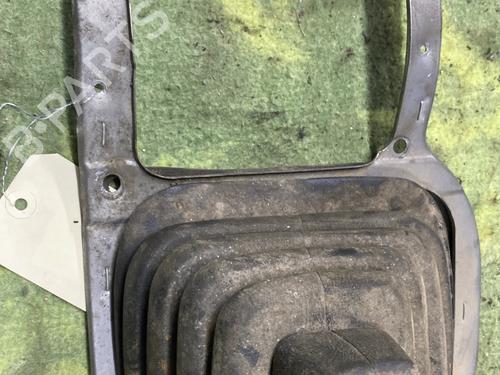 Gearknop NISSAN PATROL GR V Wagon (Y61) 2.8 TD (129 hp) 32146241