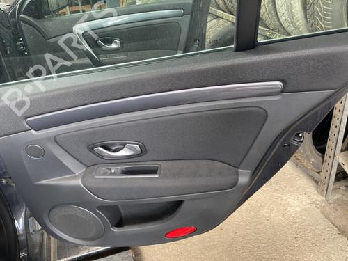 Used Rear right panel RENAULT LAGUNA III (BT0/1) 1.5 dCi (BT00, BT0A, BT0T, BT1J) (110 hp) 27185883