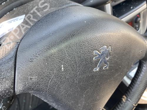 Used Driver airbag PEUGEOT 307 Break (3E) 2.0 HDi 135 (136 hp) 26618123