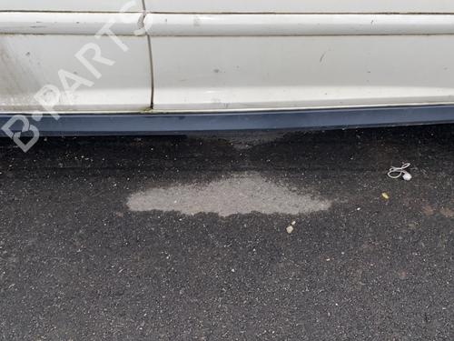 Højre sidekjole PEUGEOT 207 SW (WK_) 1.6 HDi (109 hp) 32241595