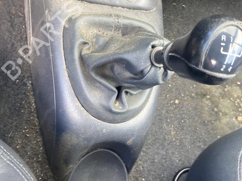 Console centrale Console centrale RENAULT MEGANE I Cabriolet (EA0/1_) 1.6 16V (EA04, EA0B, EA11, EA1J) (107 hp) 33967507 33967507