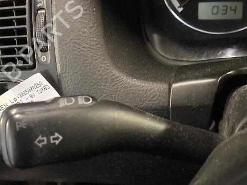 Commutateur VW GOLF IV (1J1) 1.9 TDI (130 hp) 25147734