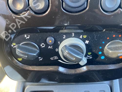 Climate control DACIA DUSTER (HS_) 1.5 dCi | BP32449194I5