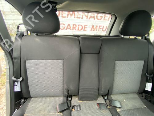 Sæde Bagtil Sæde Bagtil OPEL MERIVA A MPV (X03) 1.7 CDTI (E75) (100 hp) 39730010 39730010