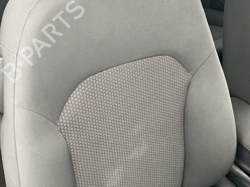 Used Right front seat Right front seat AUDI A1 (8X1, 8XK) 1.6 TDI (105 hp) 30395889 30395889