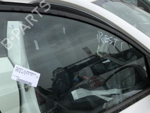 Dør rude højre foran PEUGEOT 208 II (UB_, UP_, UW_, UJ_) 1.5 BlueHDI 100 (102 hp) 19909796