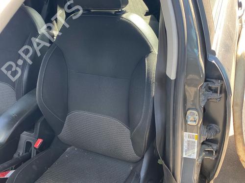 Left front seat CITROËN C3 II (SC_) 1.6 HDi | BP36095208C15 - Image 2