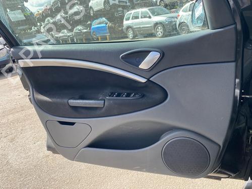 Used Front left panel Front left panel 39167621 39167621