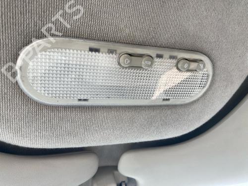 Luz interior Luz interior RENAULT MODUS / GRAND MODUS (F/JP0_) 1.5 dCi (FP0F, JP0F) (86 hp) 37611741 37611741
