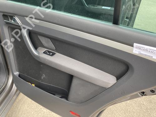 Used Rear right panel VW TOURAN (1T1, 1T2) 2.0 TDI (140 hp) 28601785