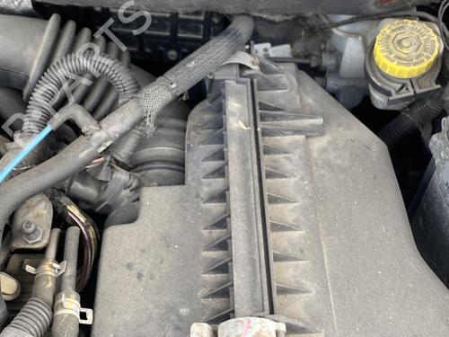 Used Air filter box DODGE CALIBER 2.0 CRD (140 hp) 28583008