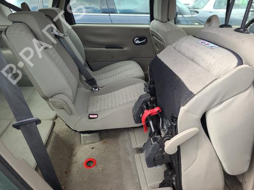 Used Parts RENAULT GRAND SCÉNIC II (JM0/1_)    4556152