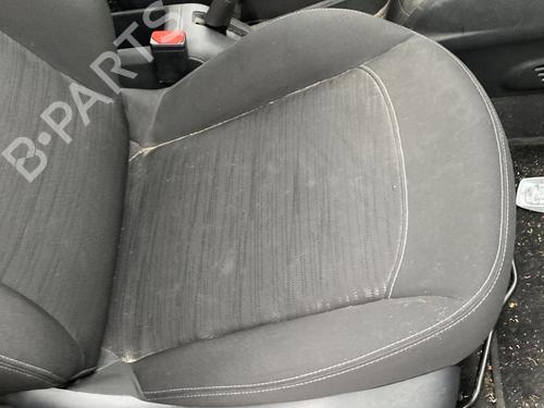 Used Right front seat PEUGEOT 208 I (CA_, CC_) 1.0 VTi (68 hp) 22787625