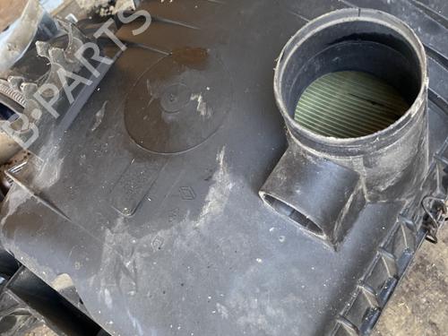 Used Air filter box Air filter box RENAULT MASTER II Platform/Chassis (ED/HD/UD) 2.2 dCI 90 (ED0G, ED0N, HD0G, HD0N, HD1G, HD1N, UD0G,... (90 hp) 32454159 32454159