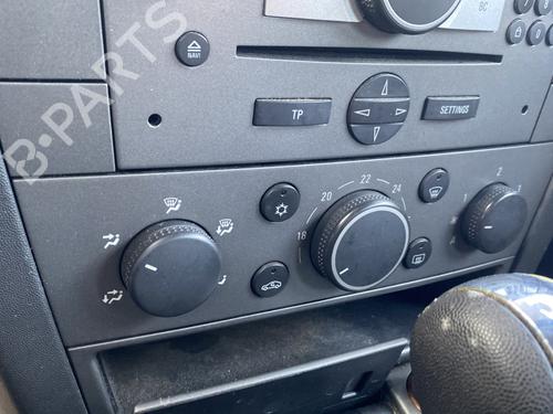 Climate control OPEL SIGNUM Hatchback (Z03) 1.9 CDTI (F48) | BP23783824I5 - Image 2