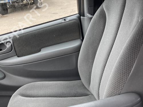 Used Right front seat CHRYSLER VOYAGER IV (RG, RS) 2.5 CRD (141 hp) 22127913