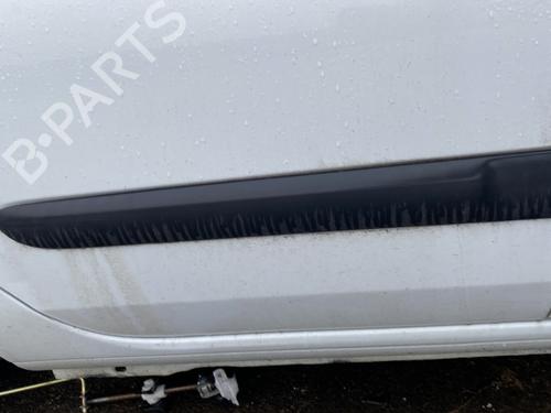 Used Door moulding trim RENAULT CLIO II (BB_, CB_) 1.5 dCi (B/CB07) (65 hp) 30732892