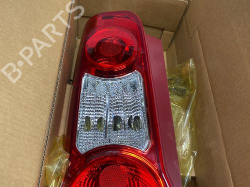 Used Left taillight Left taillight CITROËN BERLINGO Box Body/MPV (B9) 1.6 HDi 75 (75 hp) 40203204 40203204