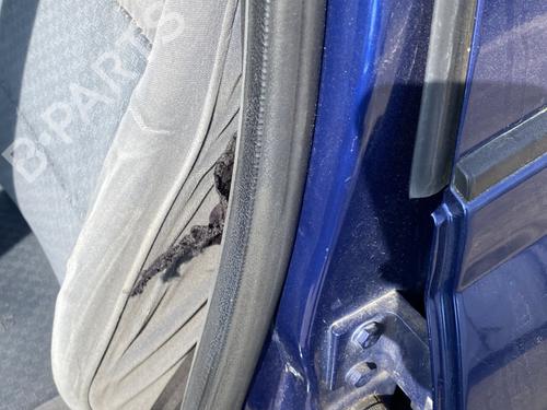 Used Rubber door seal Rubber door seal PEUGEOT 406 (8B) 2.0 HDI 110 (109 hp) 33554169 33554169