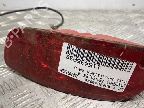 Rear fog light HYUNDAI SANTA FÉ II (CM) 2.2 CRDi GLS 4x4 | BP30302489C37 