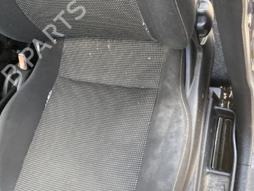 Left front seat OPEL AGILA A (H00) | BP22125057C15 - Image 3