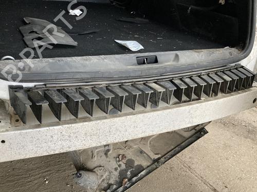 Used Rear bumper reinforcement PEUGEOT 308 SW II (LC_, LJ_, LR_, LX_, L4_) 1.6 BlueHDi 100 (99 hp) 21092657