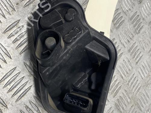 Used Lamp holder Lamp holder 30931227 30931227