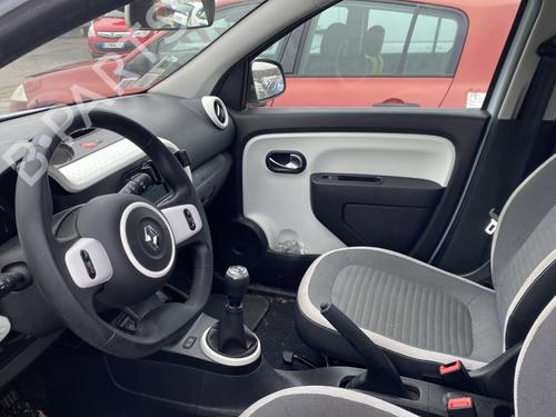 Handskerum RENAULT TWINGO III (BCM_, BCA_) 1.0 SCe 65 (BCMJ) | BP33114963C95 - Image 4