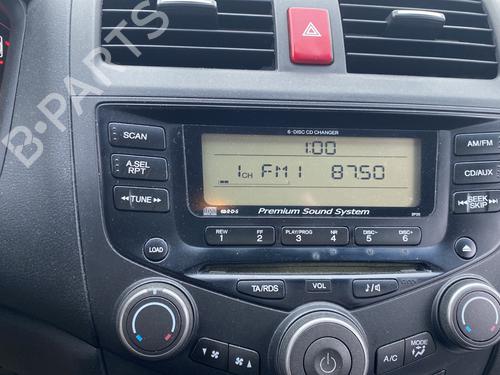 Used Radio Radio HONDA ACCORD VII (CL, CN) 2.2 i-CTDi (CN1) (140 hp) 31884260 31884260