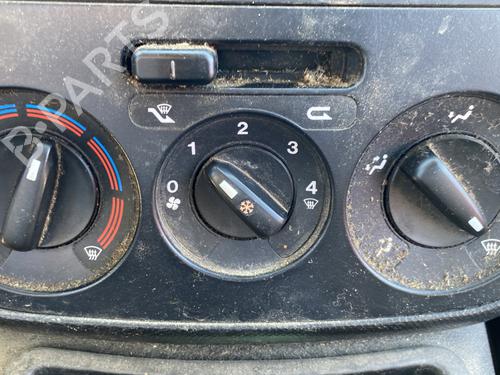 Climate control CITROËN NEMO Box Body/MPV (AA_) 1.3 HDi 75 | BP33553774I5 - Image 2