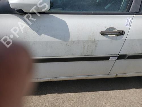 Used Door moulding trim RENAULT MEGANE II Estate (KM0/1_) [2003-2012]  22122084