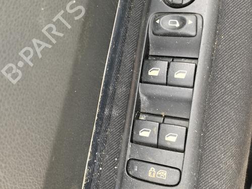 Used Left front window switch Left front window switch PEUGEOT 5008 (0U_, 0E_) 1.6 HDi (112 hp) 32781555 32781555