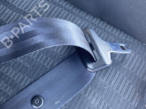 front-right-seatbelt-dacia-duster-hs_-2010-2011-2012-2013-2014-2015-2016-2017-2018-32449191 main image