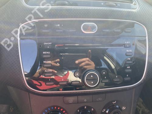 Radio FIAT PUNTO EVO (199_) 1.3 D Multijet (199AXC1A, 199BXC1A, 199AXT1A, 199BXT1A) | BP27982003E6 