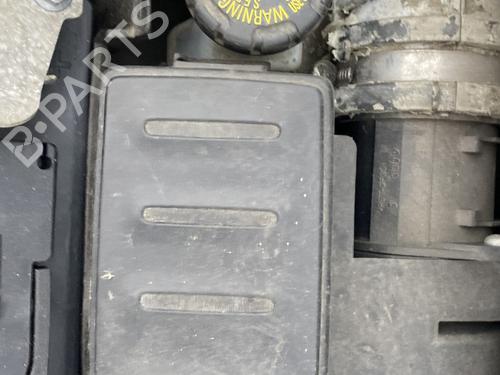Used Air filter box RENAULT CLIO III Grandtour (KR0/1_) 1.5 dCi (KR0F) (86 hp) 30359757