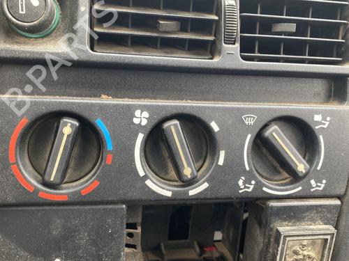 Climate control CITROËN BX (XB-_) 19 D | BP30704033I5