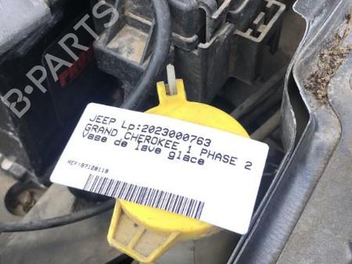 Used Windscreen washer tank JEEP GRAND CHEROKEE II (WJ, WG) 2.7 CRD 4x4 (163 hp) 22121092