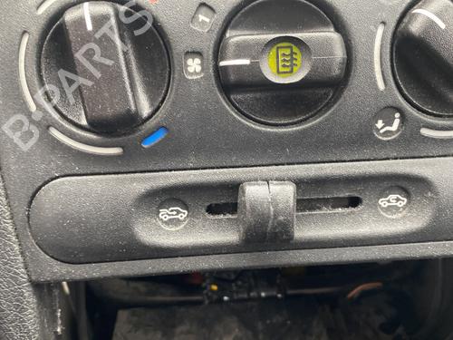 Used Climate control Climate control OPEL CORSA B (S93) 1.0 i 12V (F08, F68, M68) (54 hp) 25923768 25923768