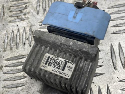 Used Electronic module Electronic module OPEL MOVANO B Van (X62) 2.3 CDTI FWD (FV) (125 hp) 24408637 24408637