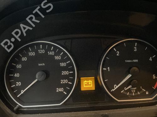 Used Instrument cluster BMW 1 (E81) 116 d (116 hp) 21835504