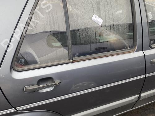 Dør højre bagtil Dør højre bagtil VW GOLF II (19E, 1G1) 1.6 TD (60 hp) 30683009 30683009
