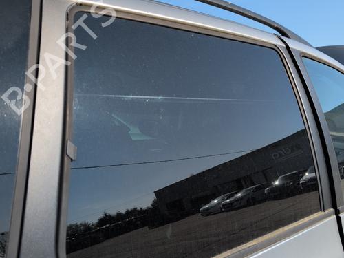 Used Rear right door window Rear right door window 33848776 33848776